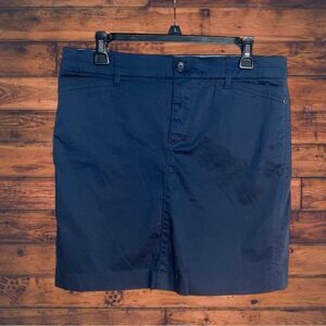 5 for $25🔥Intro. Love The Fit Navy Stretch Navy Skort (Skirt/ Shorts) Size 10